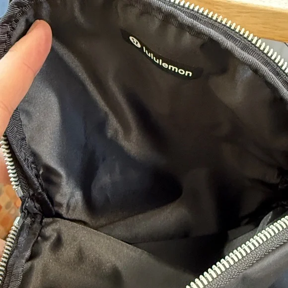 Lululemon All Night Festival Bag Micro - Like New Condition - Picture 3 of 3